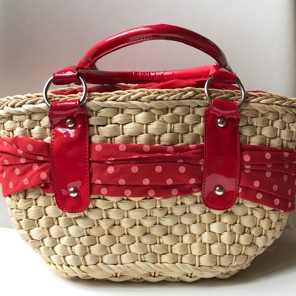 Red Polka Dot Wicker Handbag - Picture 3 of 6